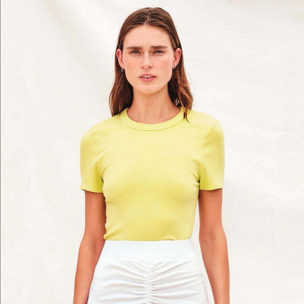 Sundry lime pop crew